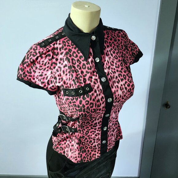 Late 90s / Y2K Lip Service Pink Leopard Print Button Up With Buckles Military S - Picture 4 of 6